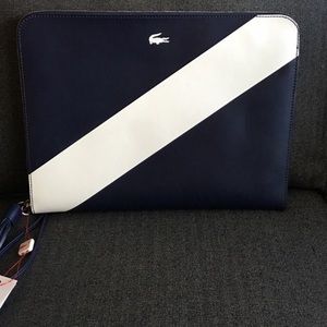 Laptop/iPad zippered sleeve/ case